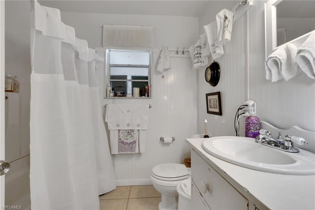 NAPLES PARK - Residential