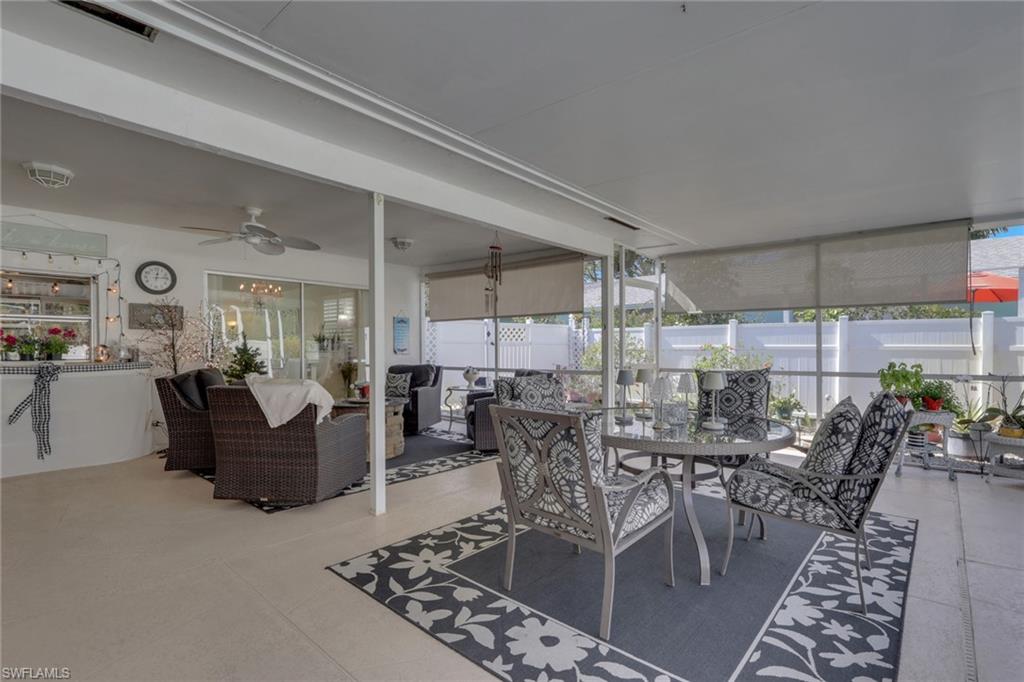 NAPLES PARK - Residential