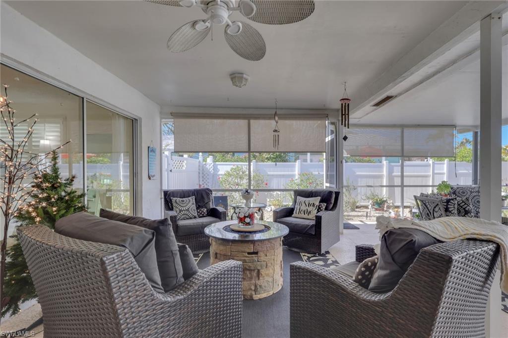 NAPLES PARK - Residential