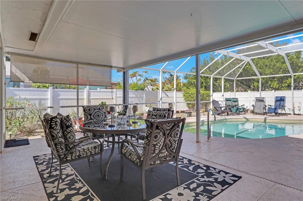 NAPLES PARK - Residential