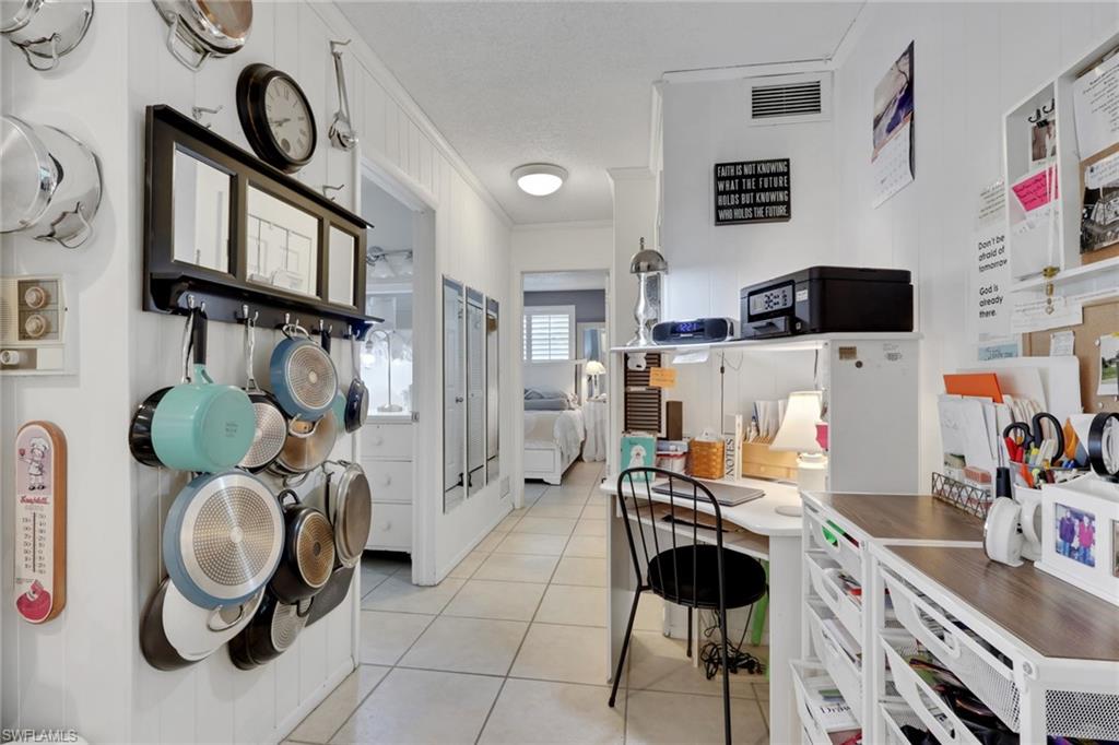 NAPLES PARK - Residential