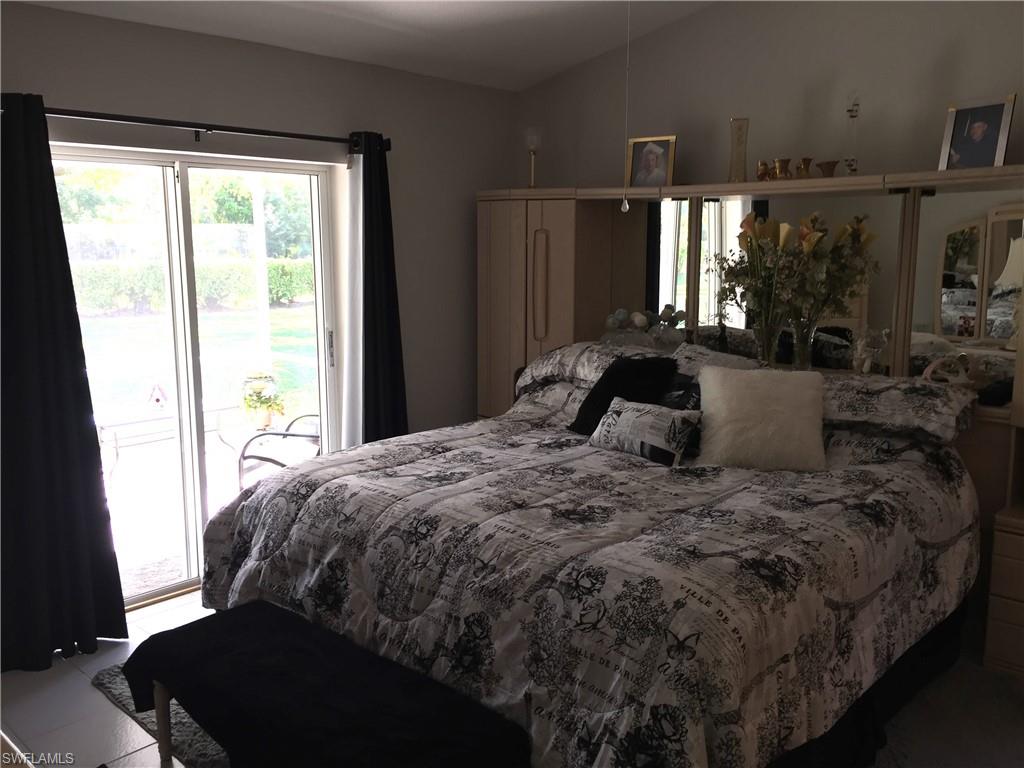 CROWN POINTE VILLAS - Residential