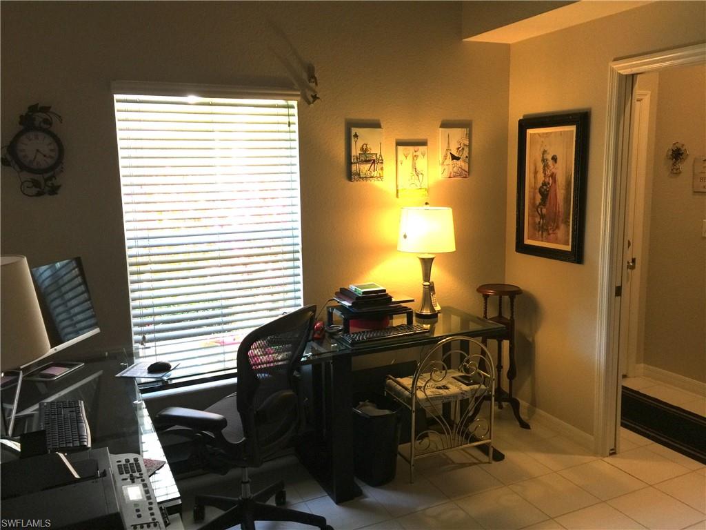 CROWN POINTE VILLAS - Residential