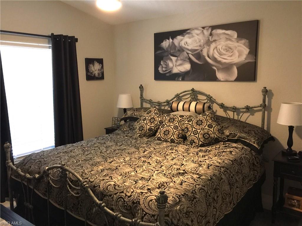 CROWN POINTE VILLAS - Residential