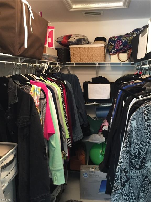 CROWN POINTE VILLAS - Residential