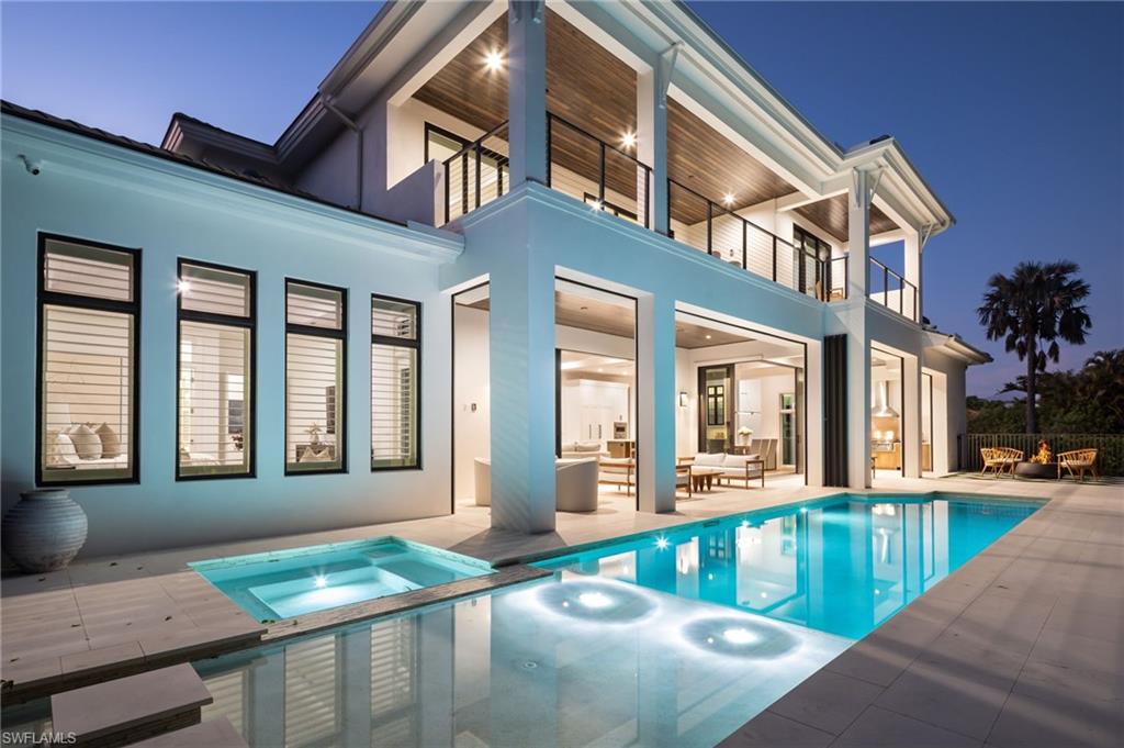 PARK SHORE - Residential