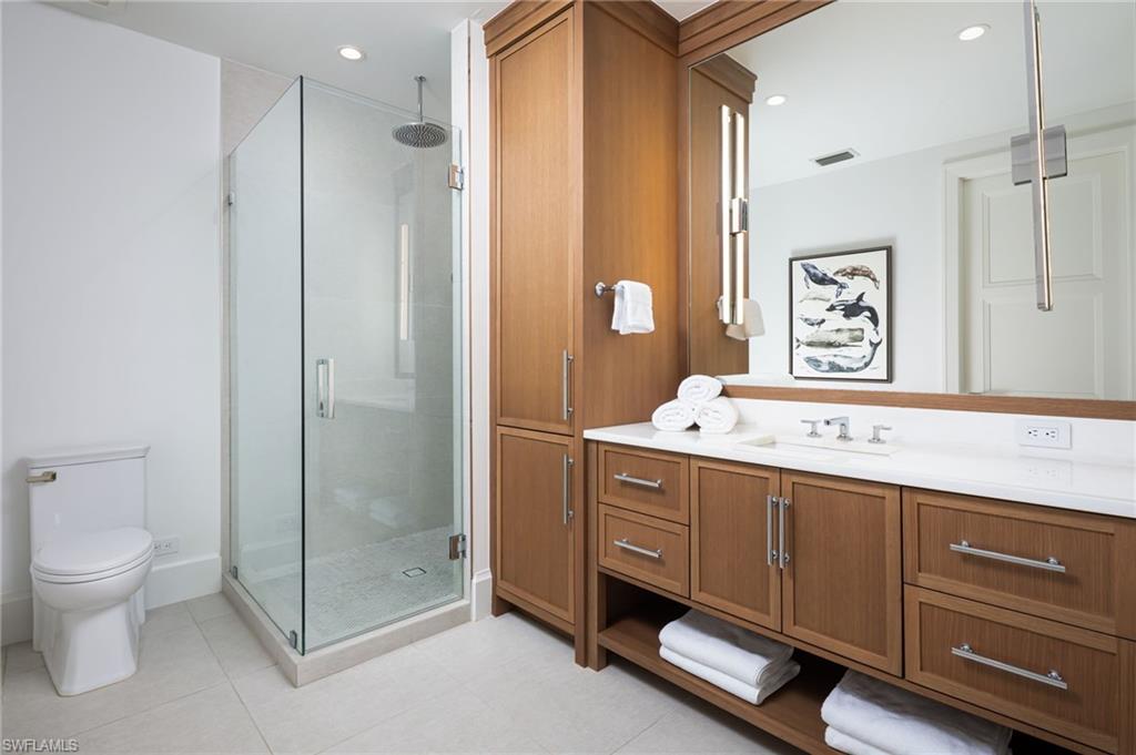 PARK SHORE - Residential