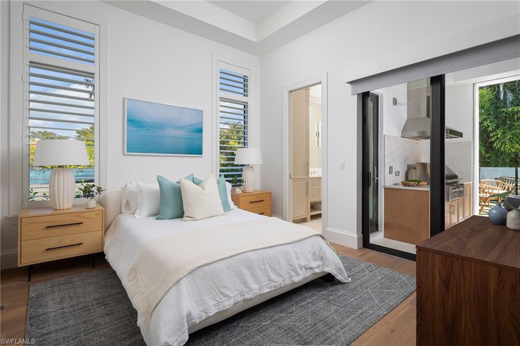 PARK SHORE - Residential