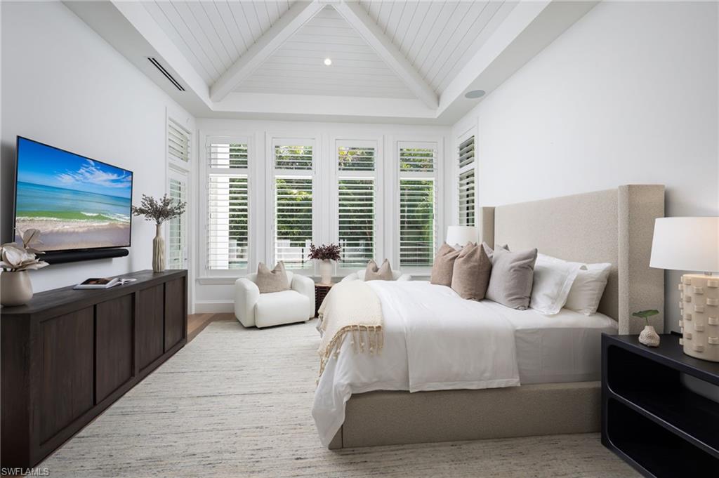 PARK SHORE - Residential