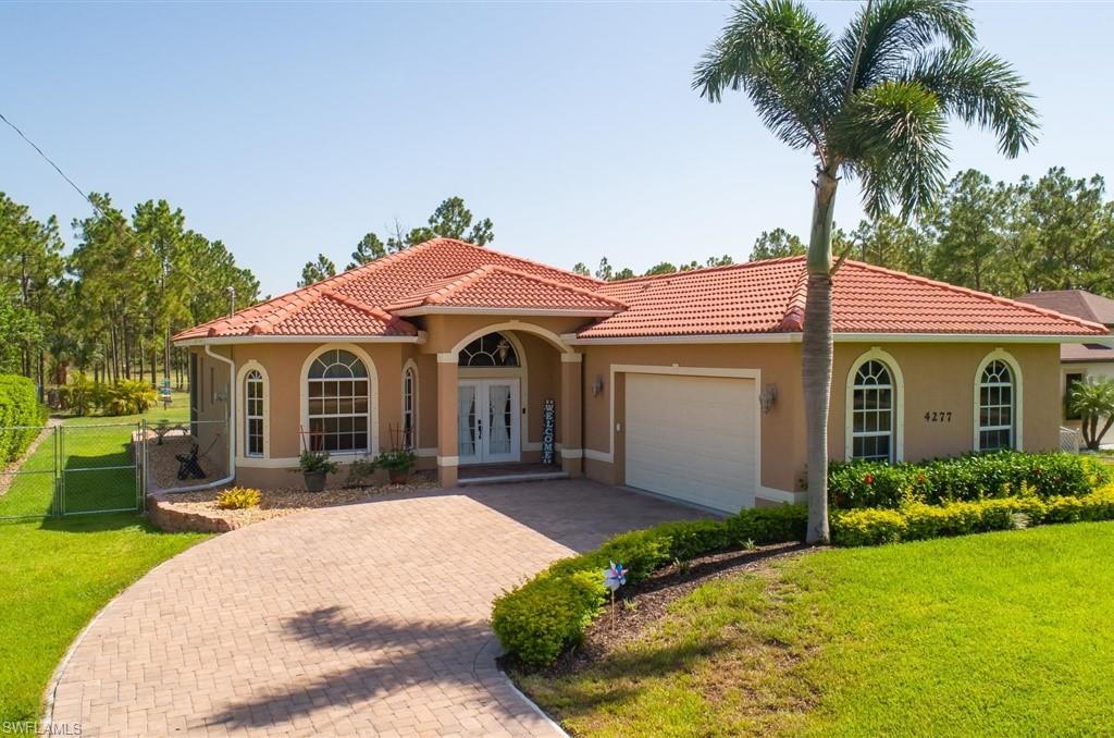 GOLDEN GATE ESTATES - Residential