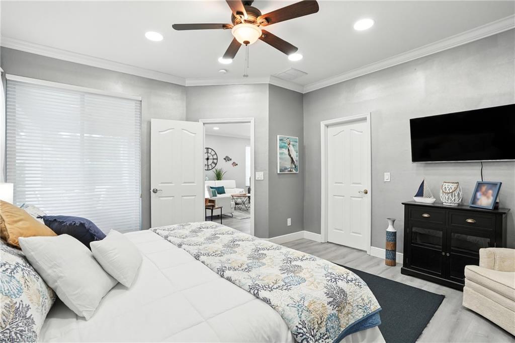 SILVERLAKES - Residential