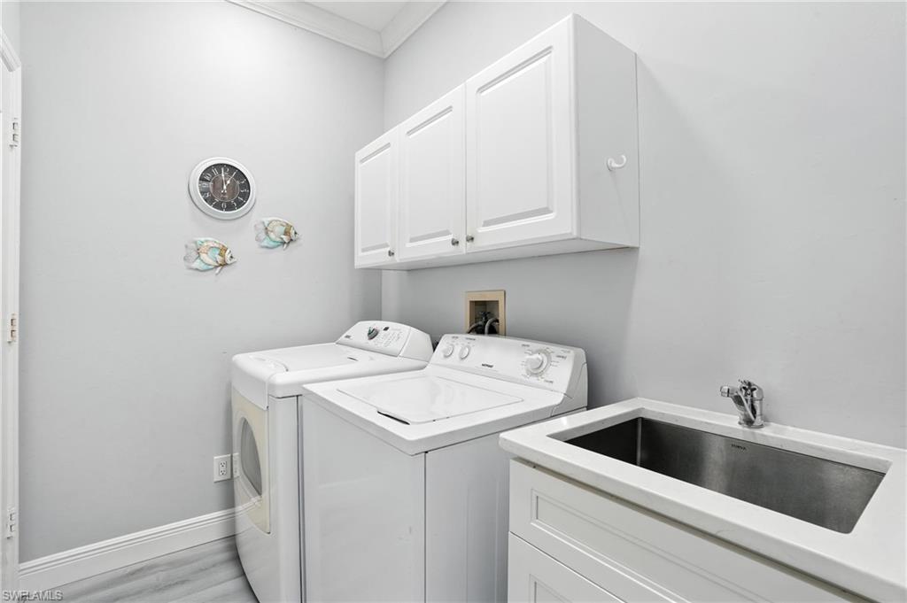 SILVERLAKES - Residential