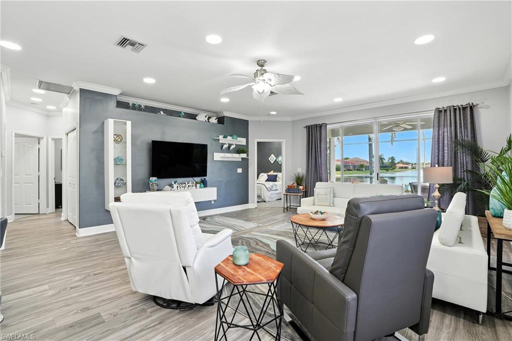 SILVERLAKES - Residential