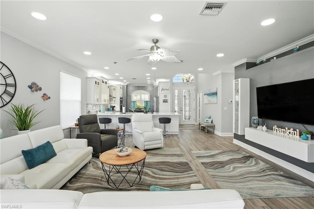 SILVERLAKES - Residential