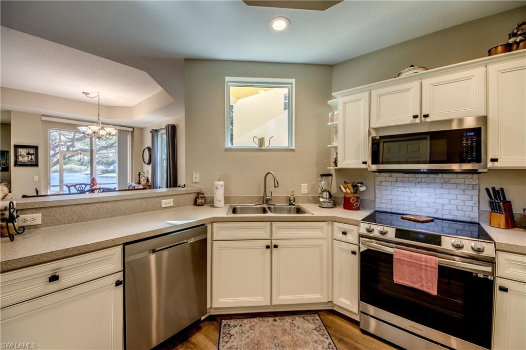 SAIL HARBOUR - Residential