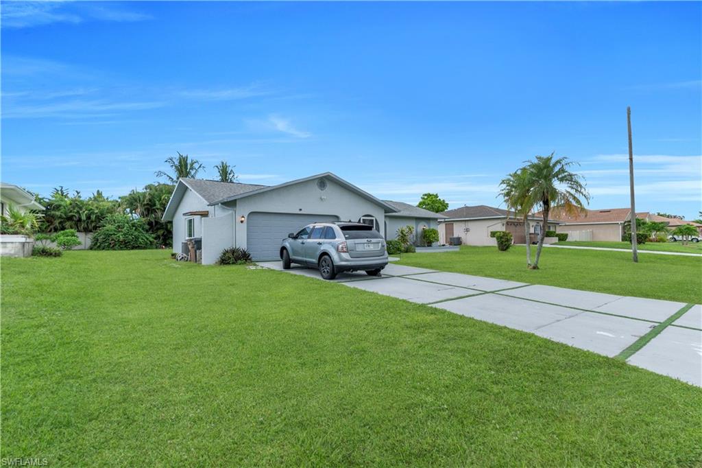 CAPE CORAL - Residential