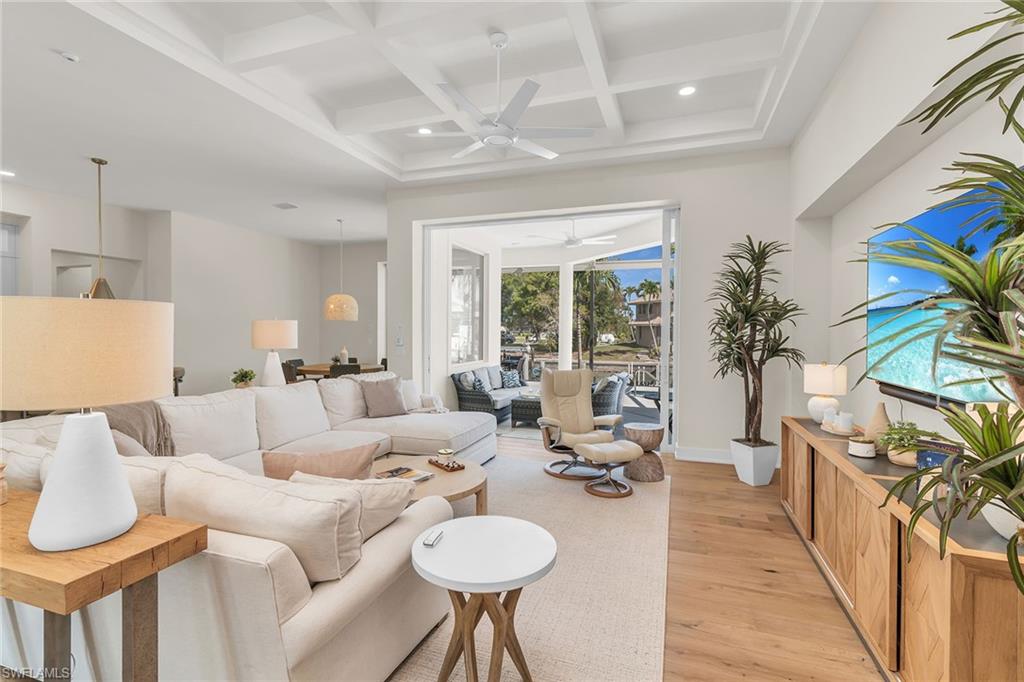 MARCO ISLAND - Residential