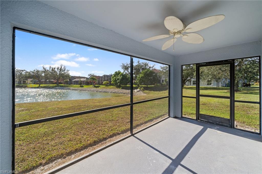 VALENCIA LAKES - Residential