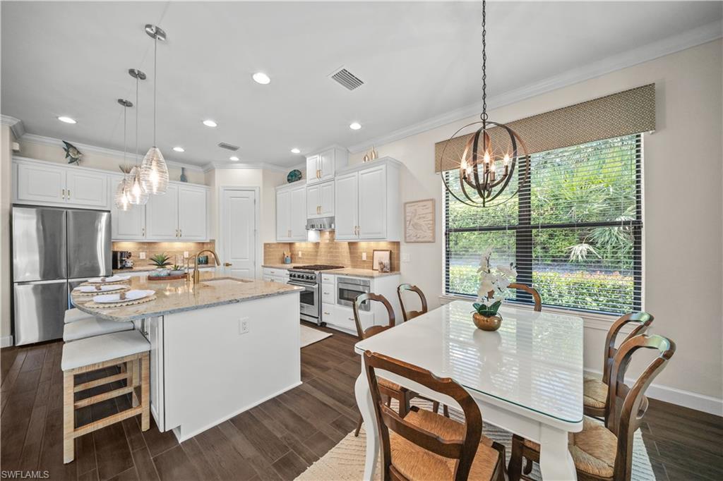 ESPLANADE - Residential