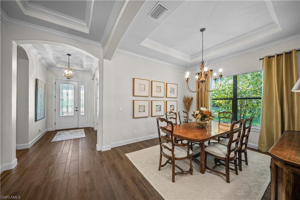 ESPLANADE - Residential