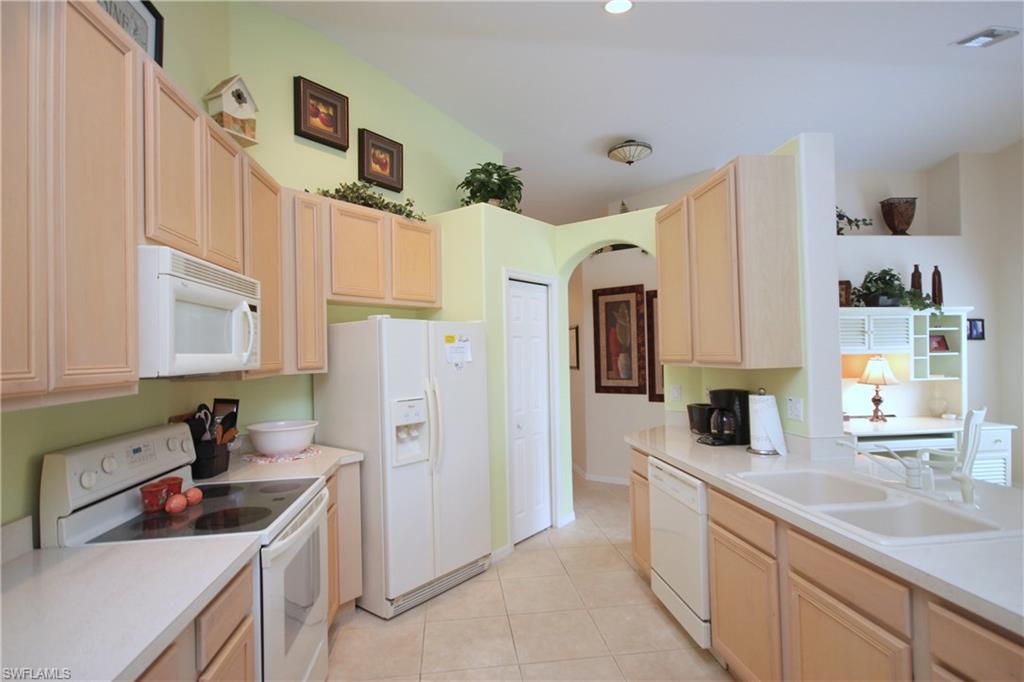 STERLING LAKES II - Residential