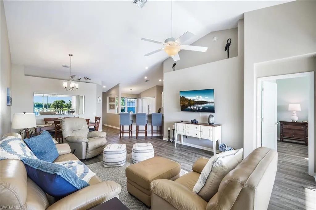 Estero, Florida 34135, United States, 2 Bedrooms Bedrooms, ,2 BathroomsBathrooms,Residential,Active,4107