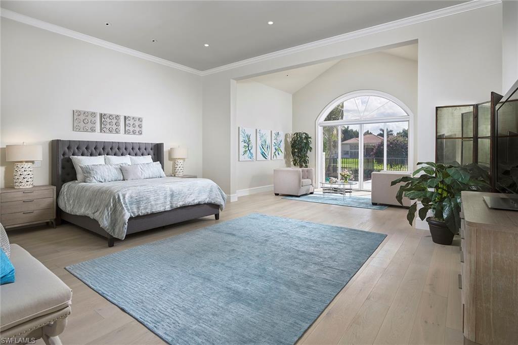 BAY COLONY SHORES - Residential