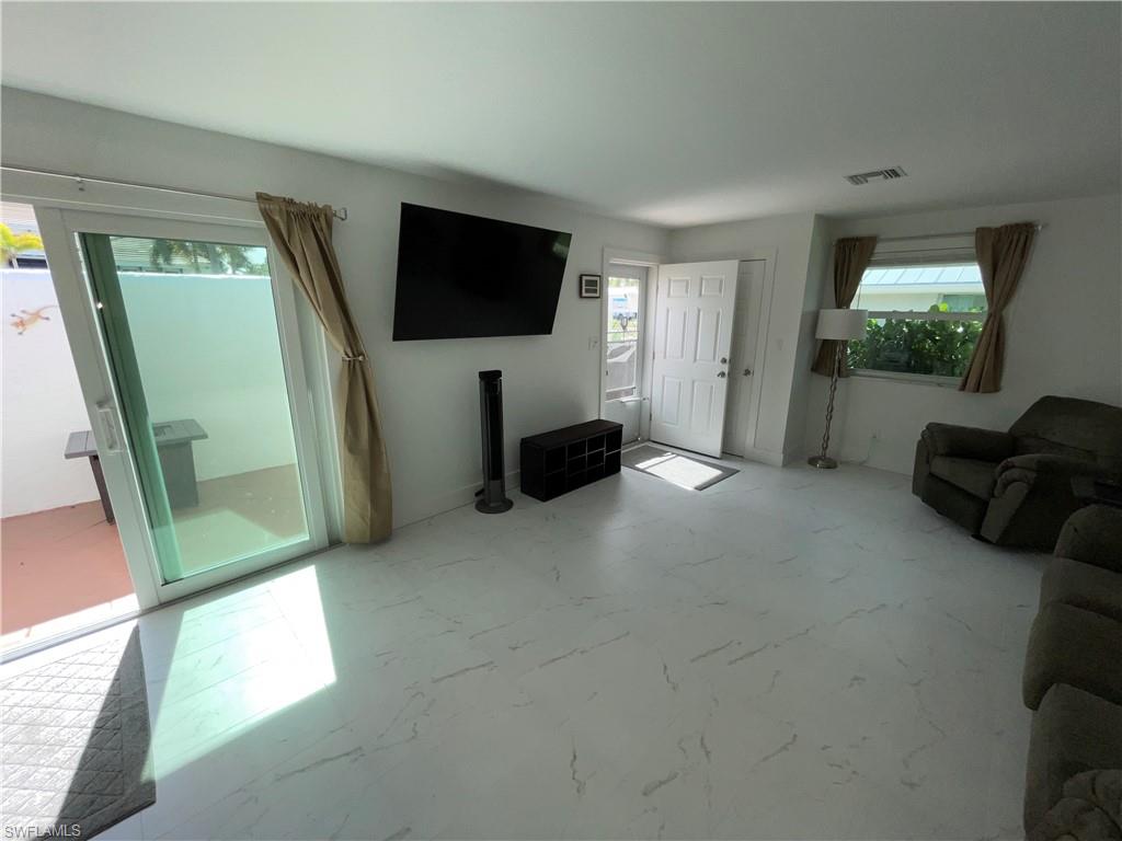 GRANADA - Residential