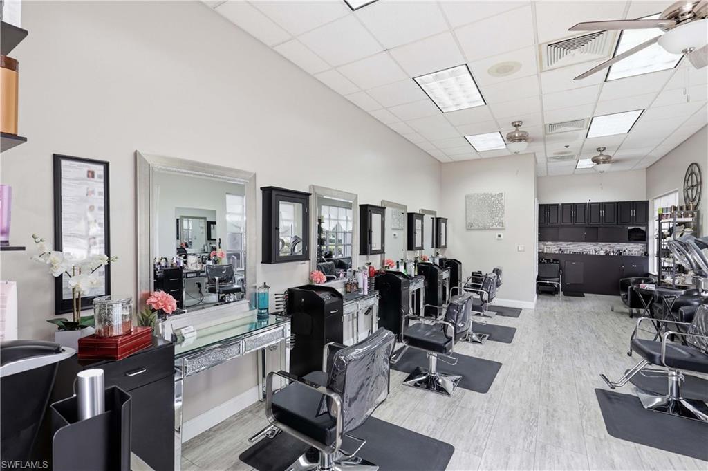 ISLAND WALK - Residential