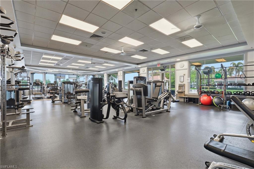 ISLAND WALK - Residential