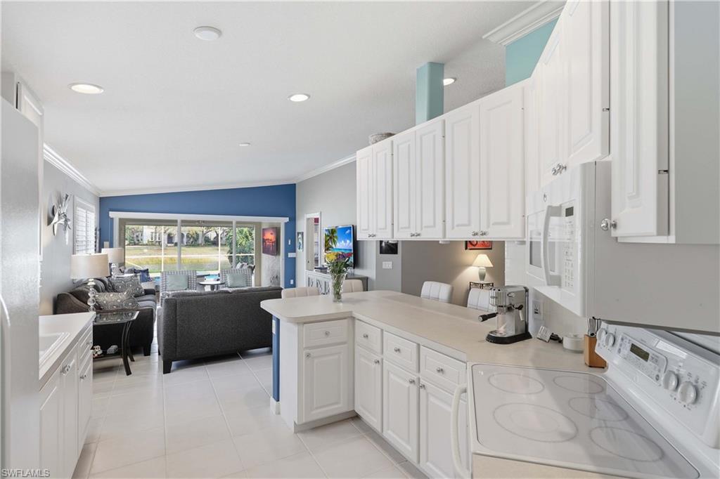 ISLAND WALK - Residential