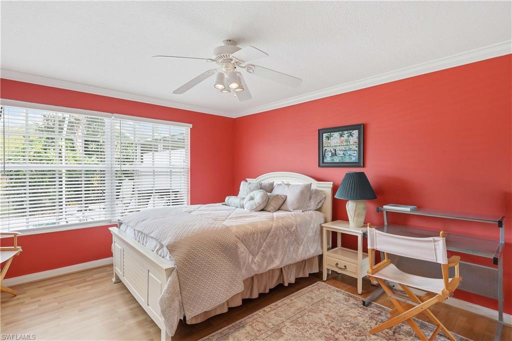 ISLAND WALK - Residential