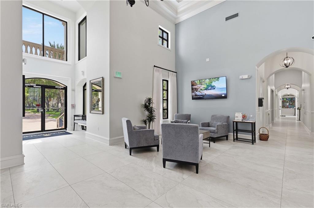 ISLAND WALK - Residential