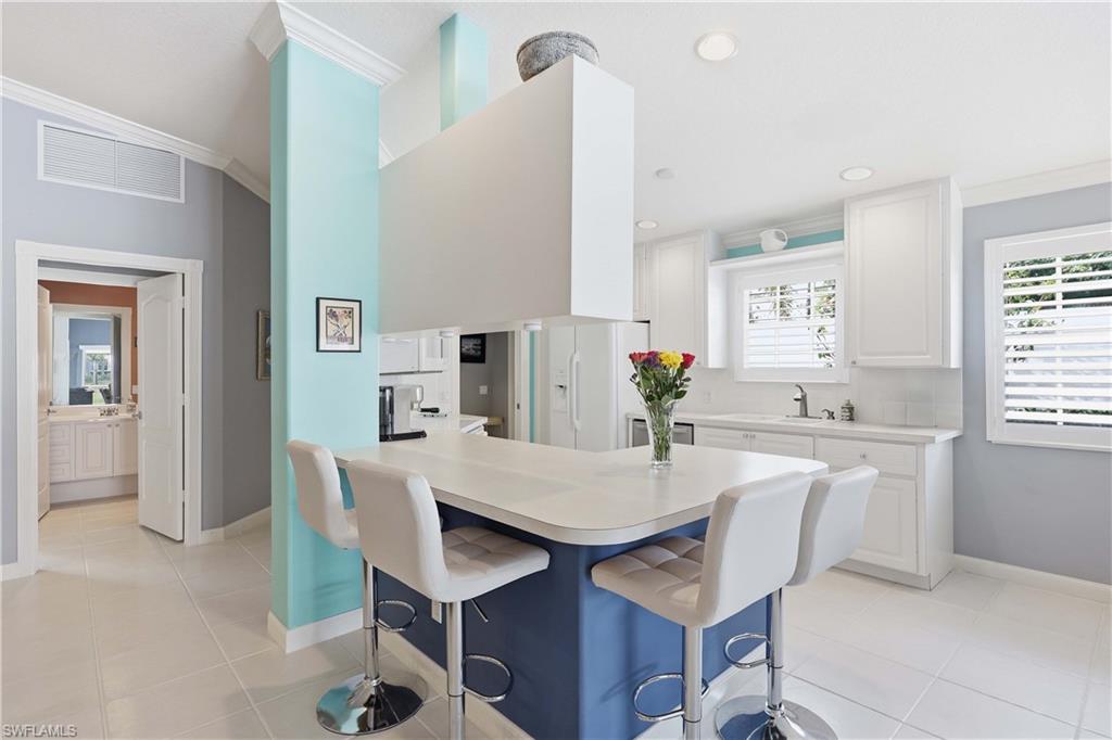 ISLAND WALK - Residential