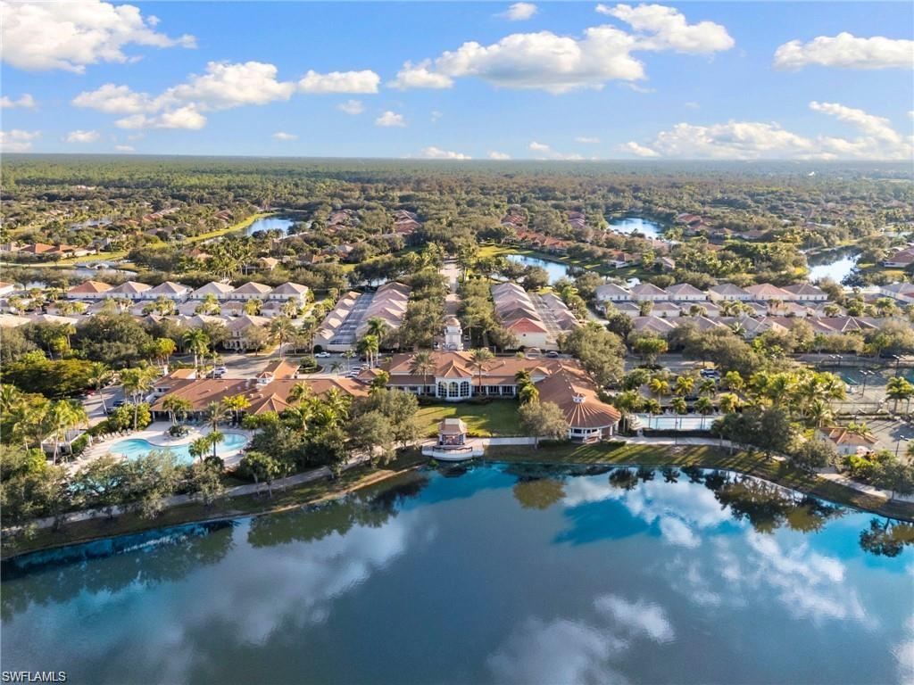 ISLAND WALK - Residential