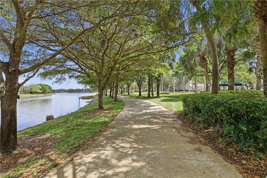 ISLAND WALK - Residential