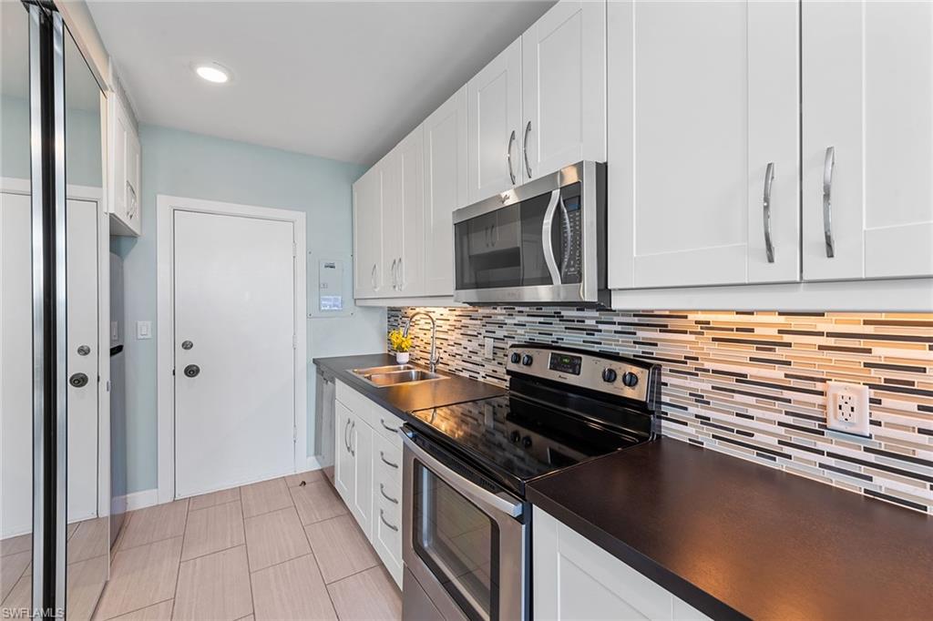 SUNSET HOUSE - Residential