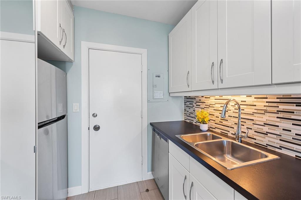 SUNSET HOUSE - Residential