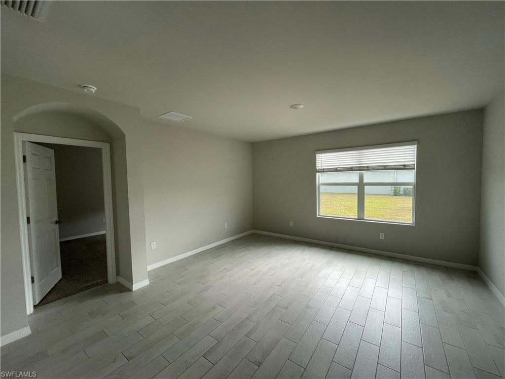 CORAL BAY - Residential Lease