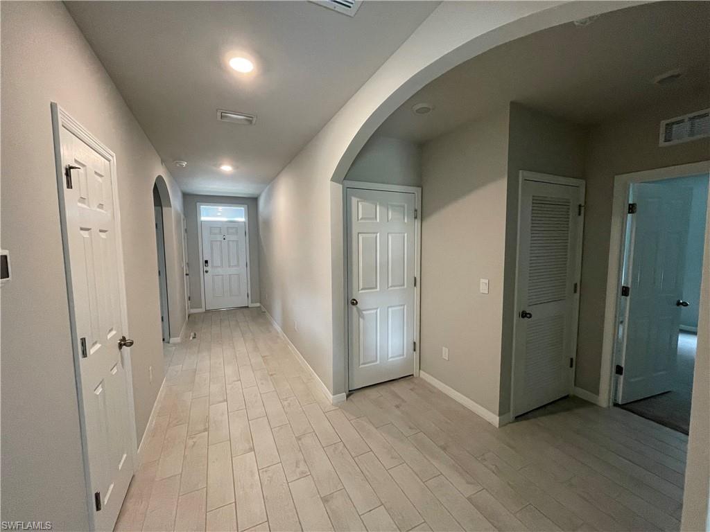 CORAL BAY - Residential Lease