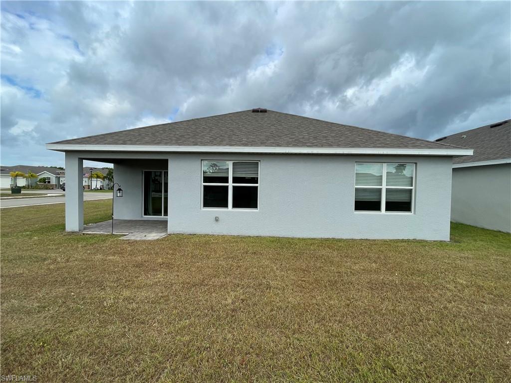 CORAL BAY - Residential Lease