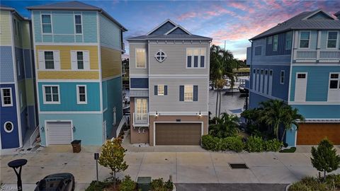 5886 Shell Cove DR CAPE CORAL FL 33914