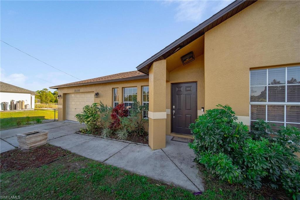 GOLDEN GATE ESTATES - Residential