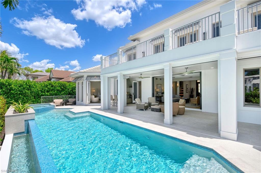 AQUALANE SHORES - Residential
