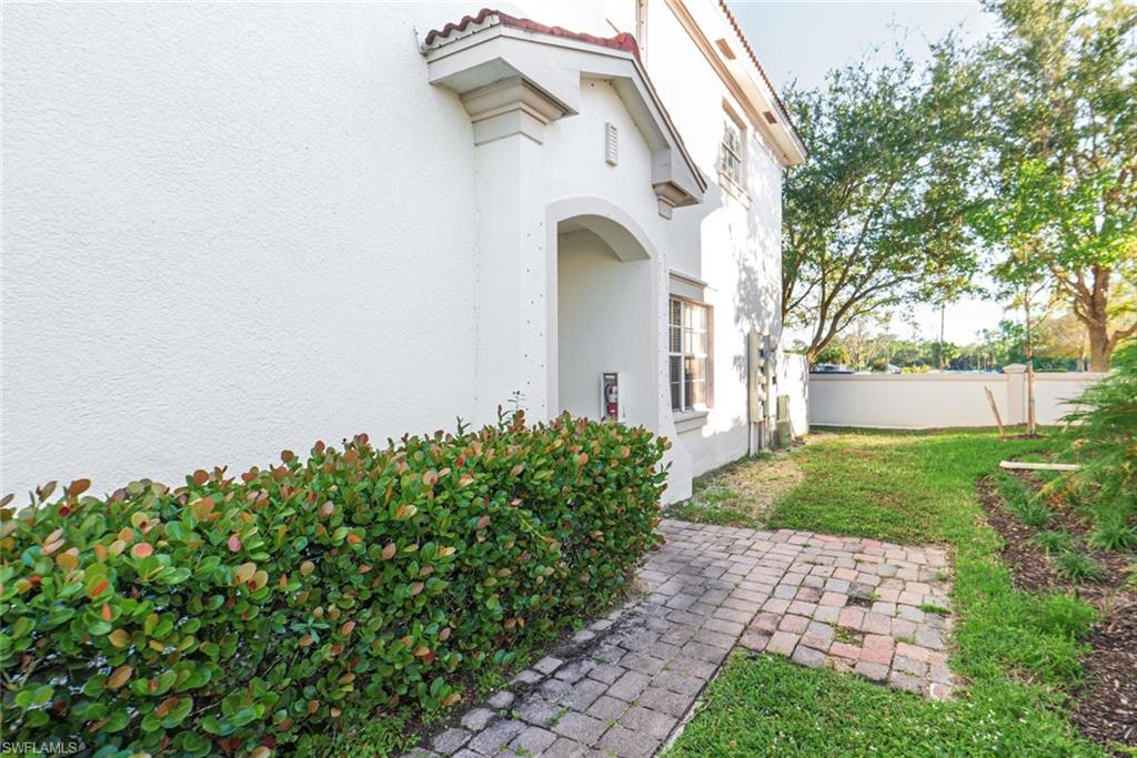 FALLS OF PORTOFINO - Residential Lease