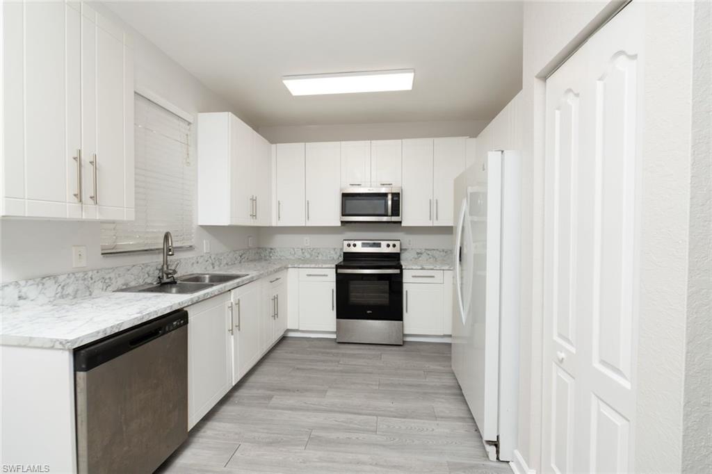 FALLS OF PORTOFINO - Residential Lease