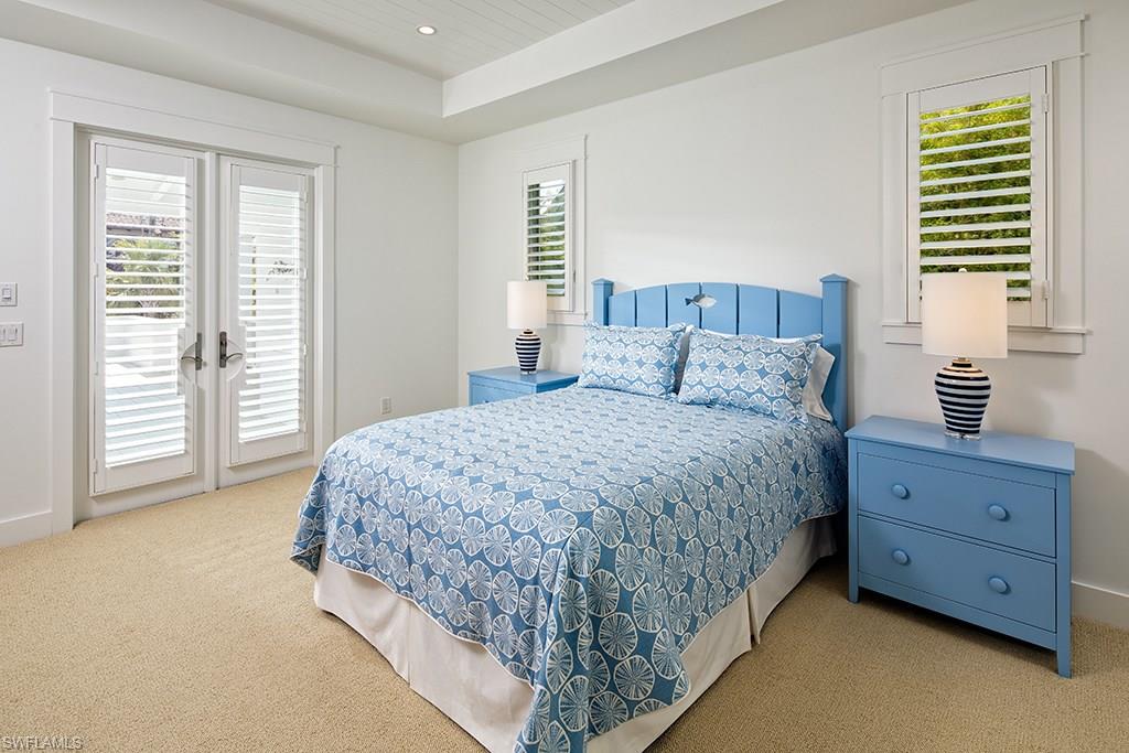 OLDE NAPLES - Residential