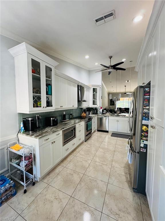 VILLAS OF WHITTENBERG - Residential