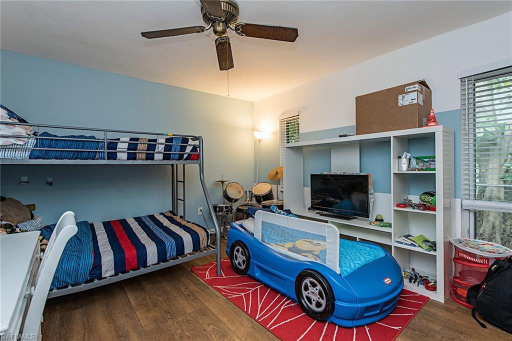 PALM RIVER SHORES - Residential