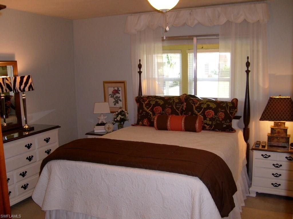 SOUTH POINTE VILLAS CONDO - Residential